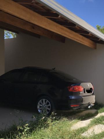 Jetta 2014/14 com teto + kit premium. Automático