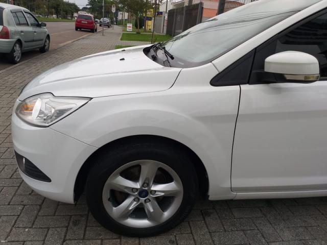 FORD FOCUS 2.0 L FC. - Foto 5
