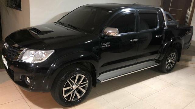 Toyota hilux srv automática