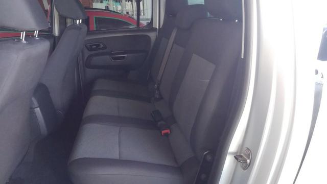 VW - Amarok S 2.0 Diesel 4x4 Manual - 2017 - Foto 9