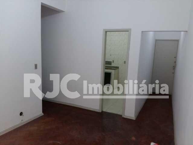 Rua Teodoro da Silva , apto 02 dorm, , farto comercio e transportes ao redor - Foto 4