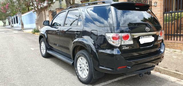 Toyota Hilux SW4 SRV 4x4 - Top de linha - Foto 6