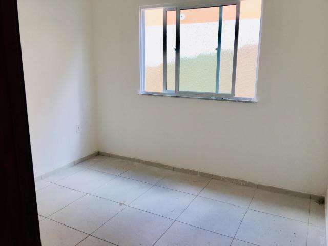 Documentação Inclusa: 2 quartos, 2 wcs, garagem, sala, coz americana, quintal, área serviç - Foto 13