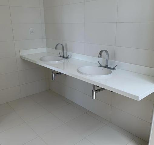 Apt 270m - varandão com vista p/ Sementeira - Foto 6