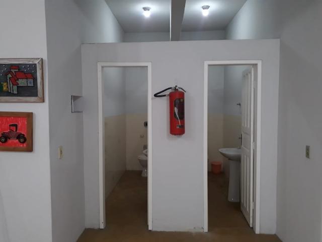 Jacaraipe (Ótima residencia + salão para empresa ) - Foto 10