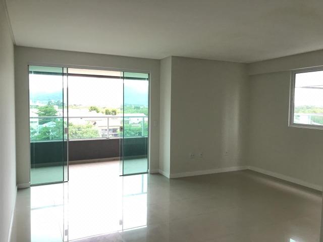 À venda 02 suítes | Com 105m² em Meia Praia, Itapema SC - Foto 3
