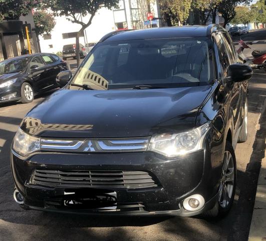 32.400,00 Mitsubishi Outlander 2.0 Automática Preta - Foto 6