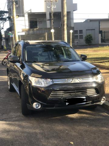 32.400,00 Mitsubishi Outlander 2.0 Automática Preta - Foto 4