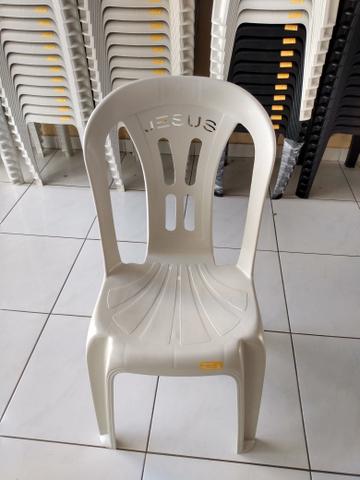 Cadeira plástica acquarfort "Jesus" - Foto 5