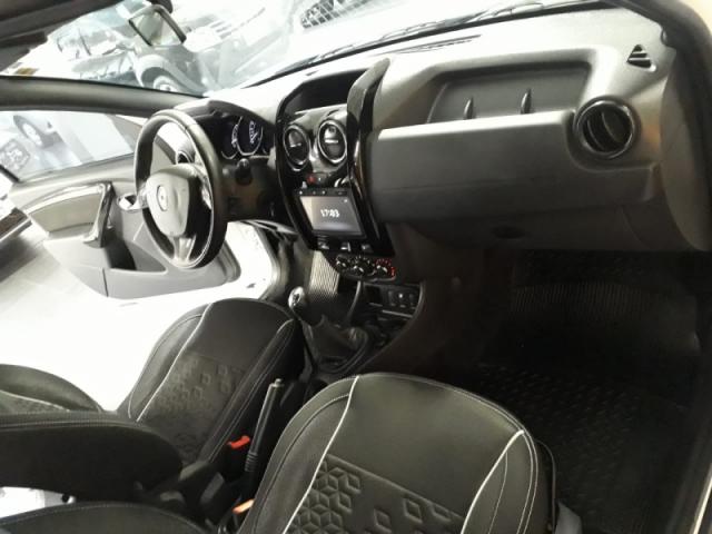 RENAULT DUSTER OROCH 1.6 16V FLEX 2017 - Foto 7
