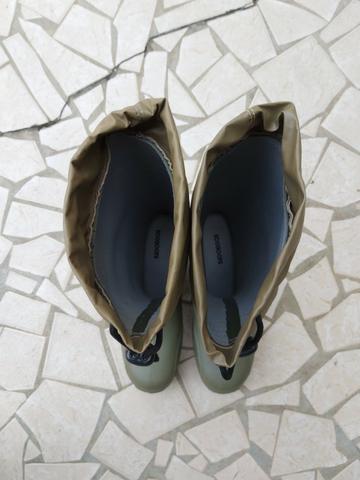 Bota de Borracha nova com Cordão - Foto 4