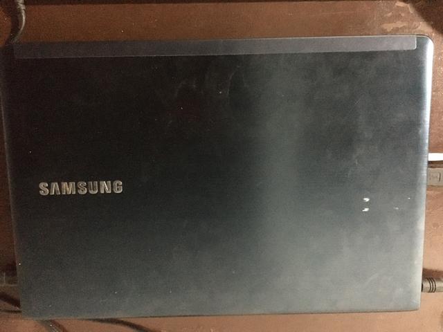Vendo notebook Samsung i5! - Foto 2