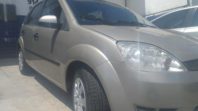 Fiesta hatch 2006 motor 1.6 Flex super novo - Foto 12