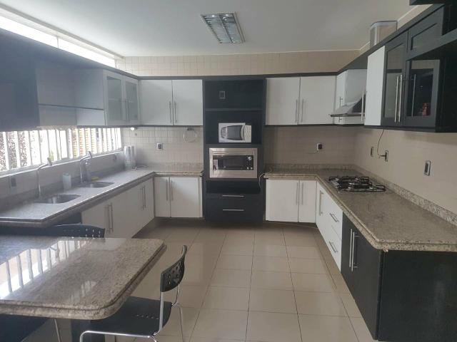 Casa Solta No Horto Com 612m2 Sendo 6 Suítes - Foto 5