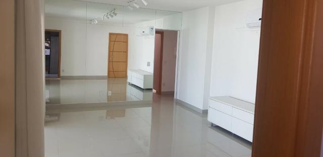 3 Suítes Bueno 3 vagas melhor localização T-3 Goiânia Shopping Parque Vaca Brava