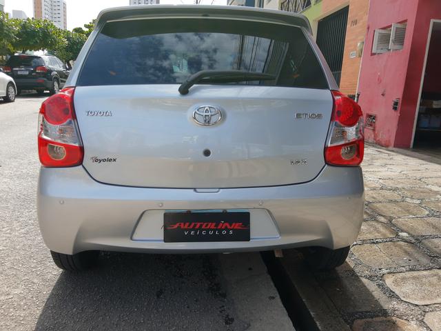 Etios x 1.3 2017 - Foto 4