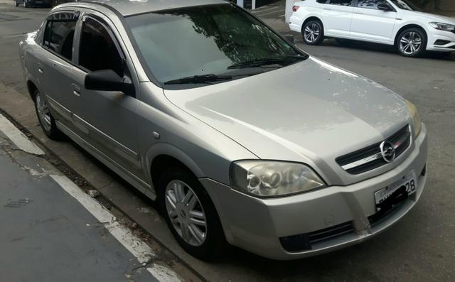 Astra sedan cd mec 2004