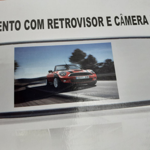 Sensor de estacionamento com retrovisor e câmera de led. Com visão noturna. Nova. 