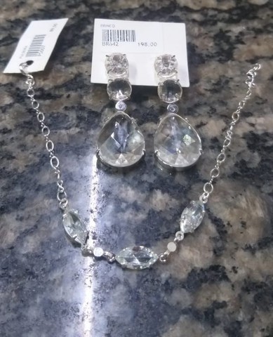 Brinco e pulseira prata com zarconia  - Foto 4