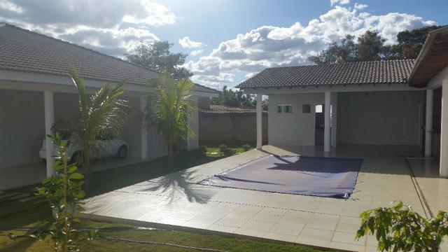 Samuel Pereira oferece: Magnífica casa térrea no Condomínio Mansões Entre Lagos com lazer - Foto 4