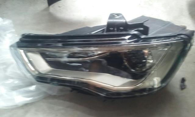 Farol JEEP