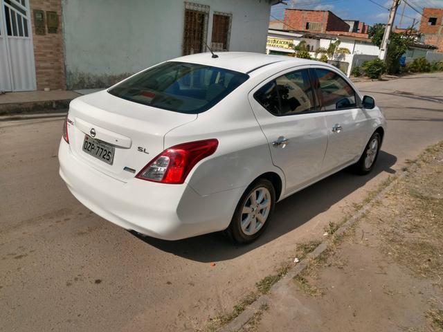 Nissan Versa 2014 1.6 completo - Foto 3