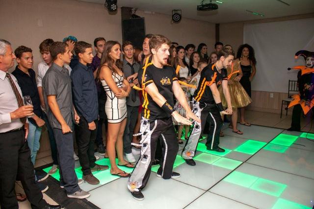 Festa de 15 anos - Festa de debutante em Porto Alegre- Festa completa - Foto 4