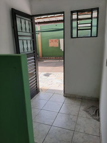 Alugo qtnet Várzea Grande 1 peça 300,reais - Foto 3
