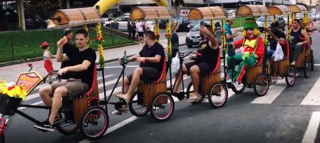 Bicicleta (bike Alemã Articulada De 8 Lugares) - Foto 4