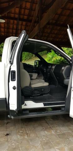 Ford F-150 CE Flareside V8 !