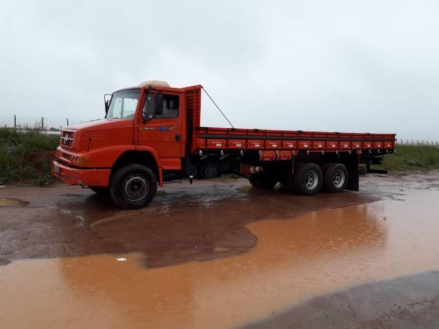 Caminhão Mercedes 1620 - Foto 4