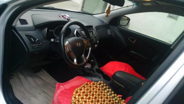 Vendo IX35 2011 2.0 Automática Completa - Foto 12