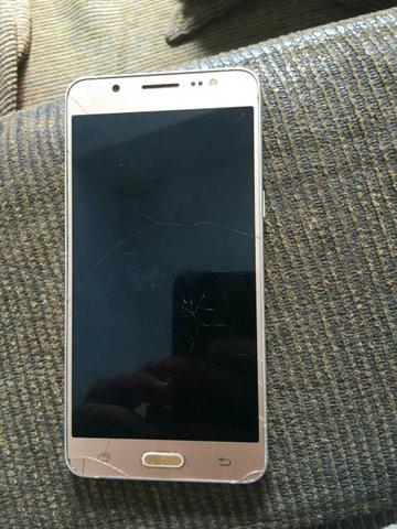 Vendo um celular j5 metal - Foto 3