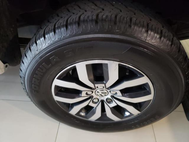 VOLKSWAGEN AMAROK DARK LABEL 2.0 AUT 2015 - Foto 4
