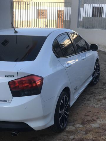 Honda city Dx MT - Foto 2