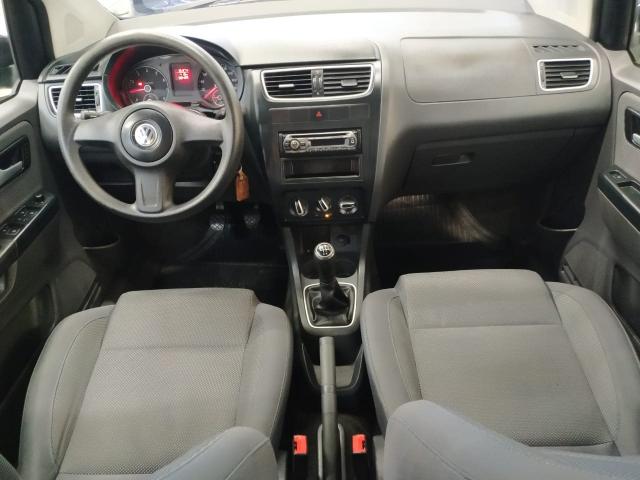 VOLKSWAGEN FOX 2011/2012 1.0 MI 8V FLEX 4P MANUAL - Foto 5
