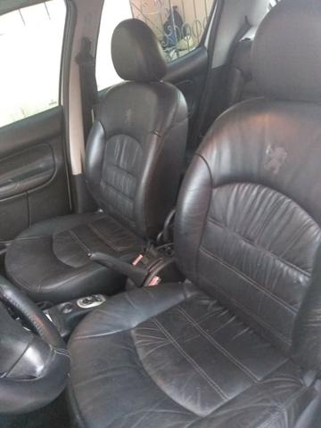 Peugeot 207 - Foto 2