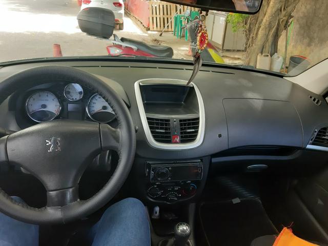 Vendo Peugeot 207 Prata 2011/2012 - Foto 5