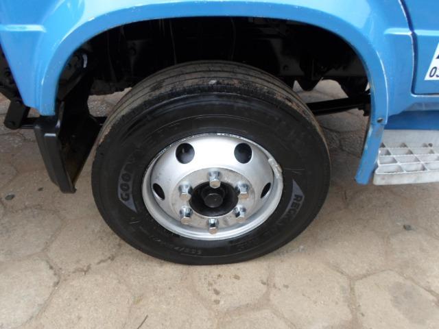 VW7100 Carroceria ano 1995 - Foto 6