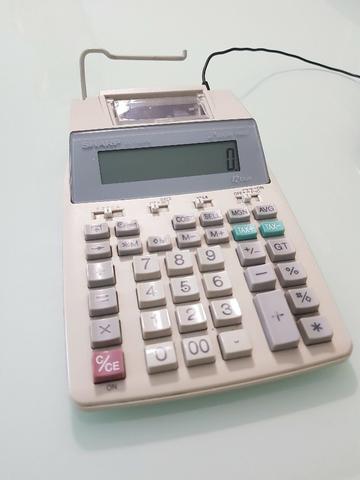 Calculadora Sharp com bobina
