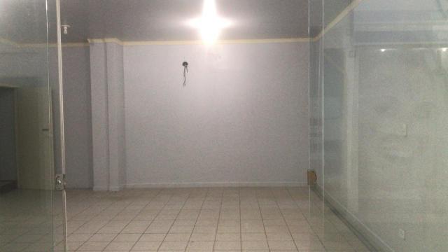 Aluga salas comerciais no centro! - Foto 6
