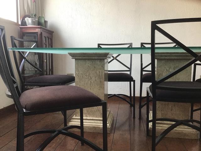 Mesa com seis cadeiras - Foto 2