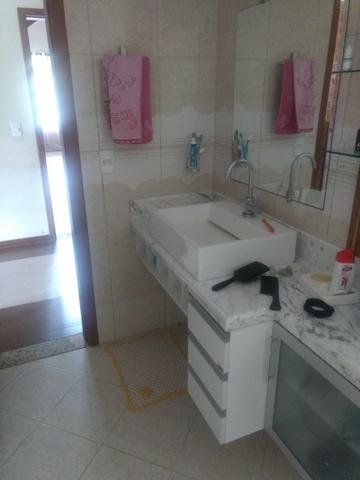 Vendo belíssima casa próximo do centro - Foto 13