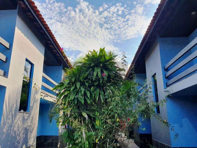 Casa à venda com 2 dormitórios em Jardim britânia, Caraguatatuba cod:243