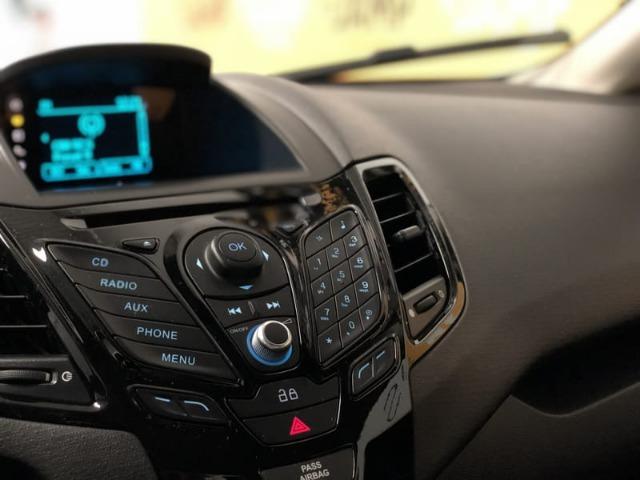 Ford New Fiesta Sed. Titanium 1.6 Powershift Automático 2014 - Foto 18