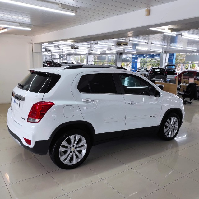 Tracker premier 2018 com baixíssima km. Top de linha - Foto 5