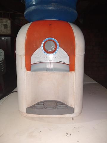 Bebedouro Esmaltec Usado 250 Aceito proposta