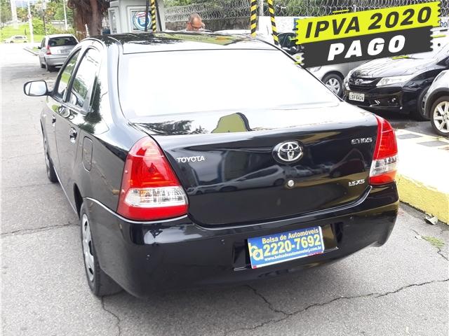 TOYATO ETIOS 1.5 XS SEDAN 16V FLEX 4P MANUAL - Foto 5