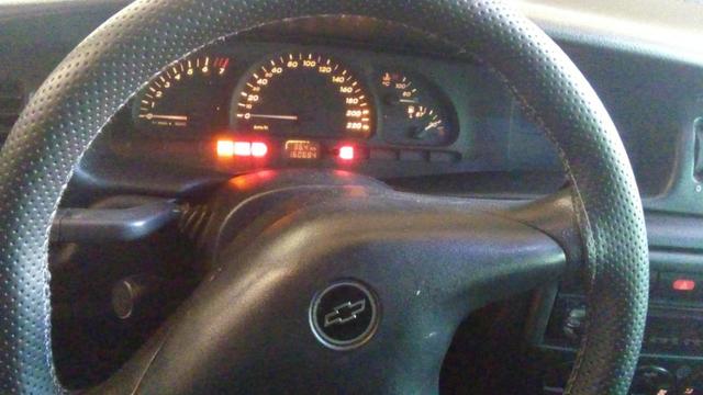 Vectra Completo 2000/8V Todo Revisado - Foto 11