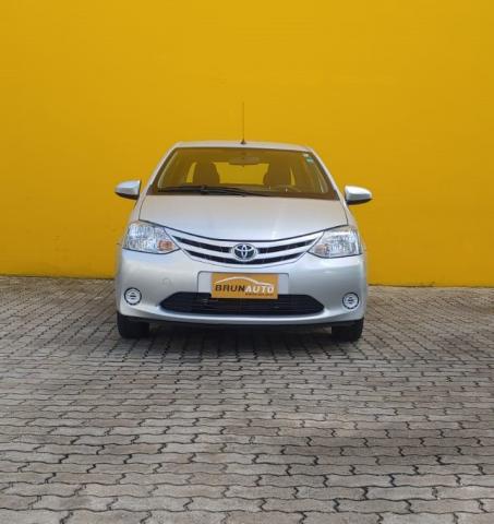 ETIOS 2014/2015 1.5 XS SEDAN 16V FLEX 4P MANUAL - Foto 3